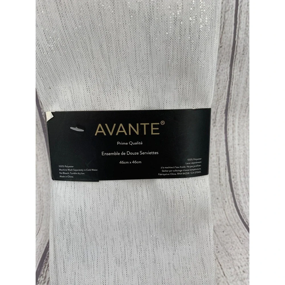 Avante Cloth Napkins 18x18 Silver (Set of 12) Metallic Shimmer Festive Holiday